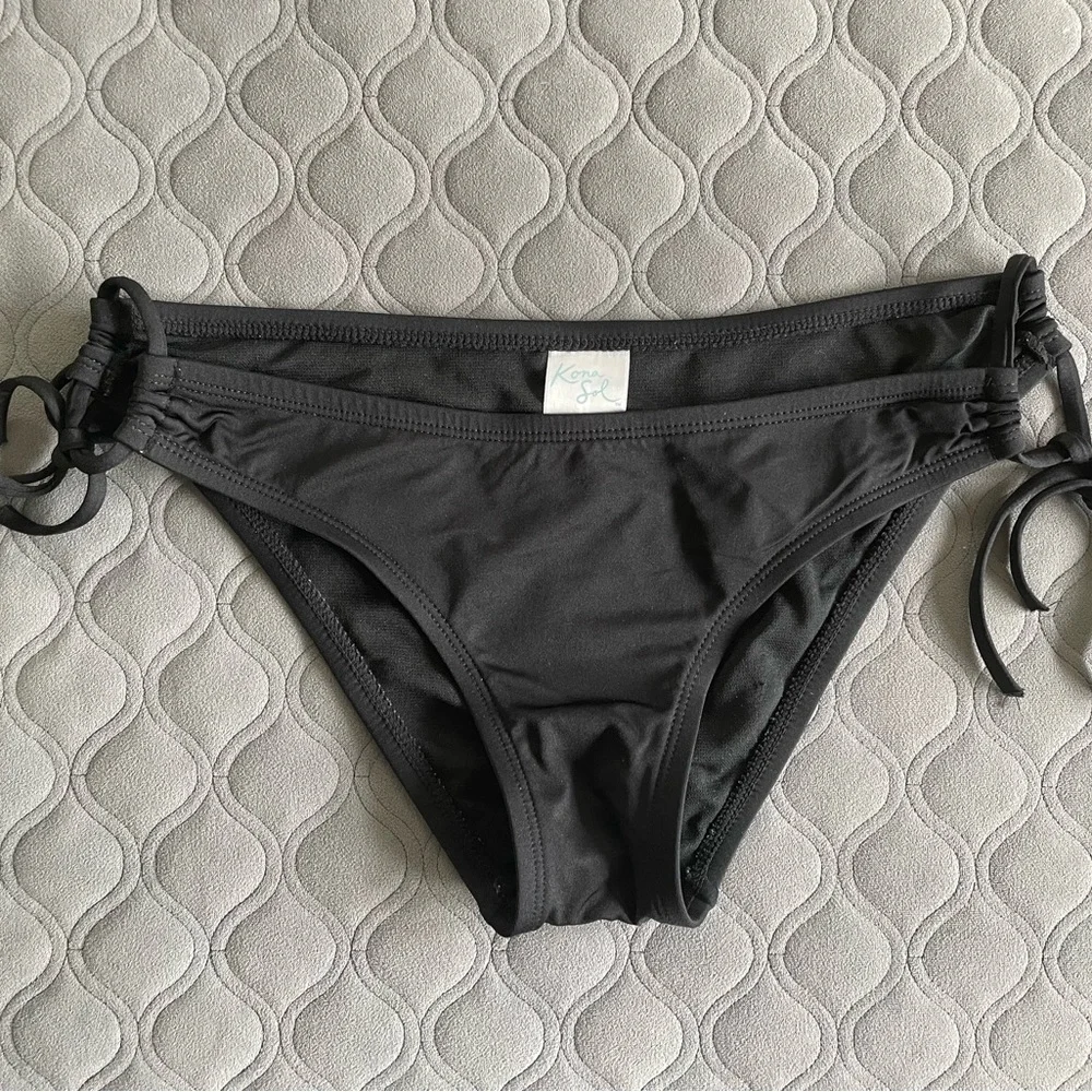 Kona Sol Bikini Bottom, Size Small - Picture 1 of 9